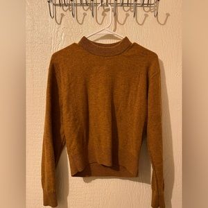 Uniqlo U series sweater